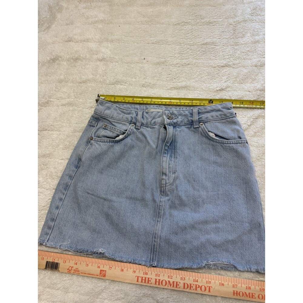 Topshop Moto Women’s Denim Mini Skirt US 6 Light Wash Raw Frayed Hem